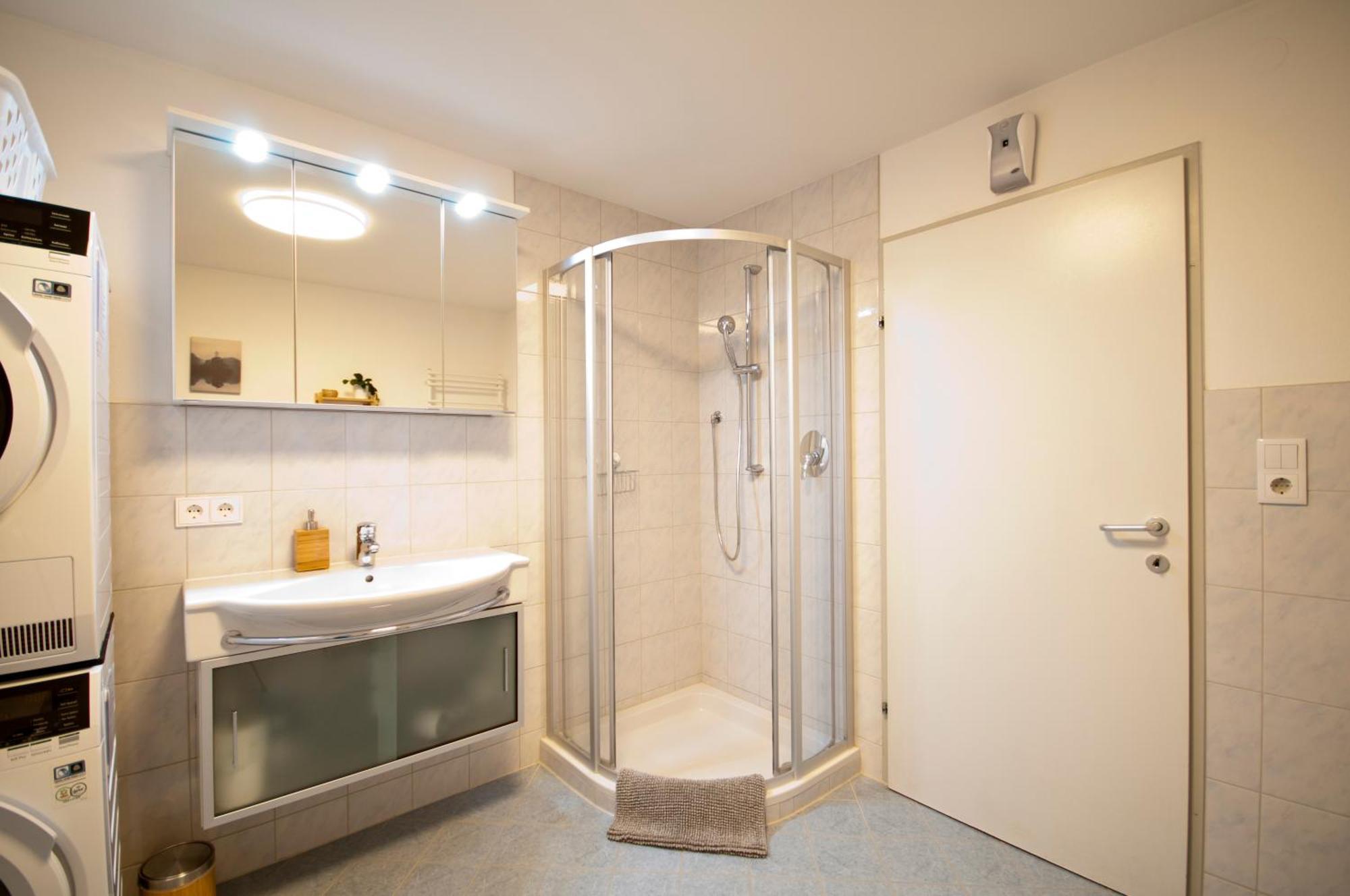 Apartment Evandi - ruhig gelegene Ferienwohnungen am Stadtrand Schwaz Zimmer foto